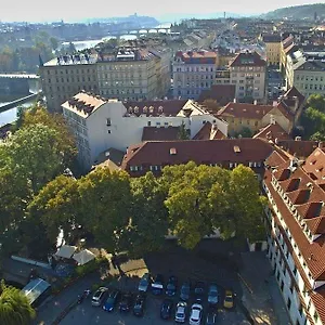 **** Hotel Pytloun Old Armoury Česká republika